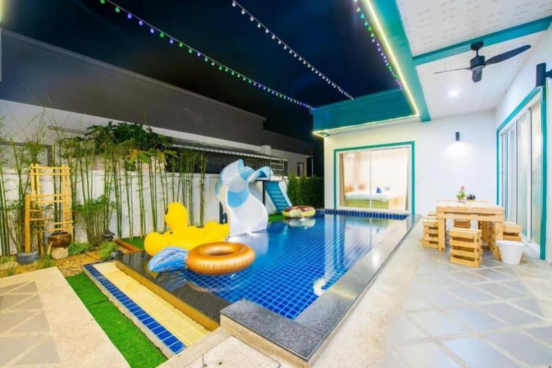 Muji - Pool Area View