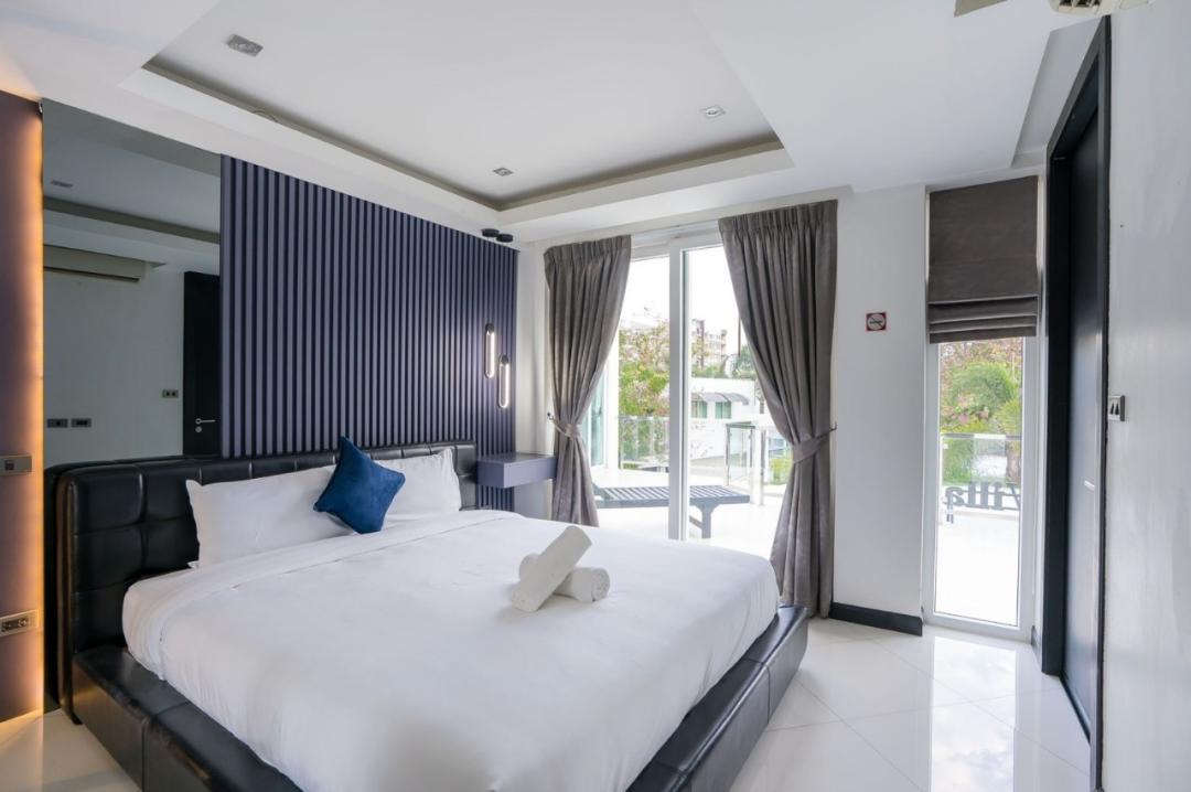 Villa Bedroom 4