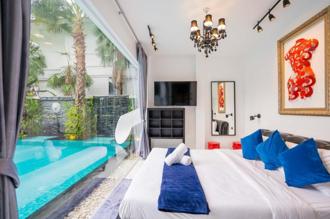 Villa Bedroom 11