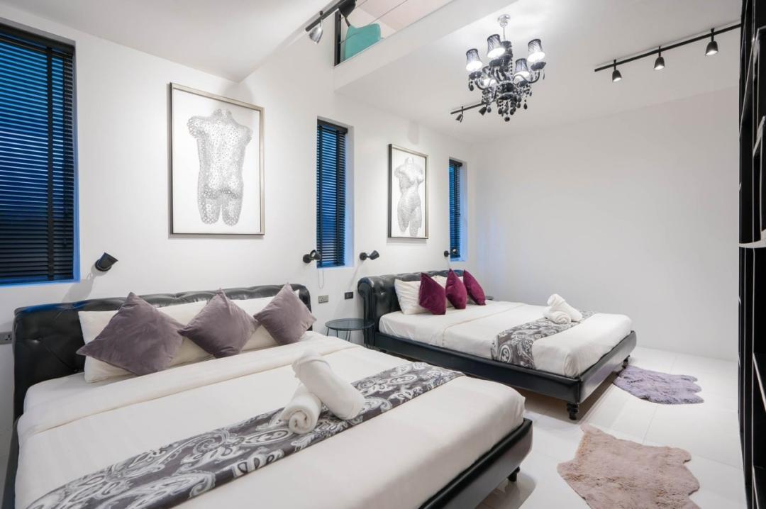 Villa Bedroom 7