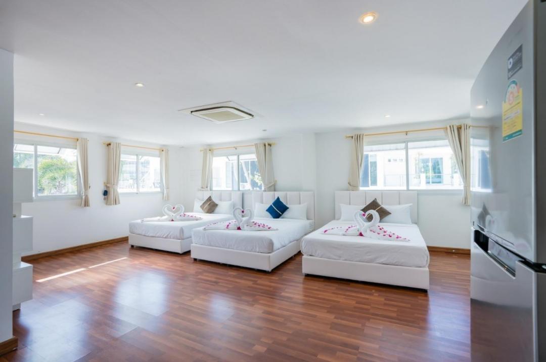 Villa Bedroom 9