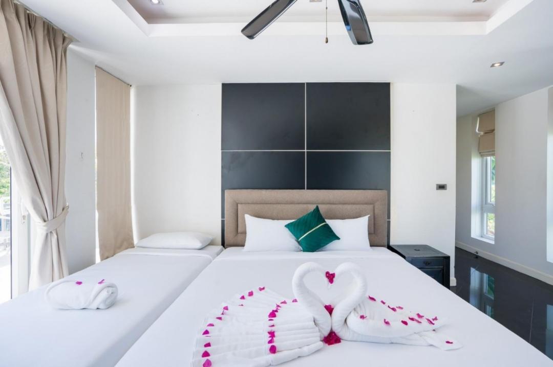 Villa Bedroom 1