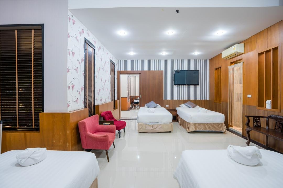 Villa Bedroom 6