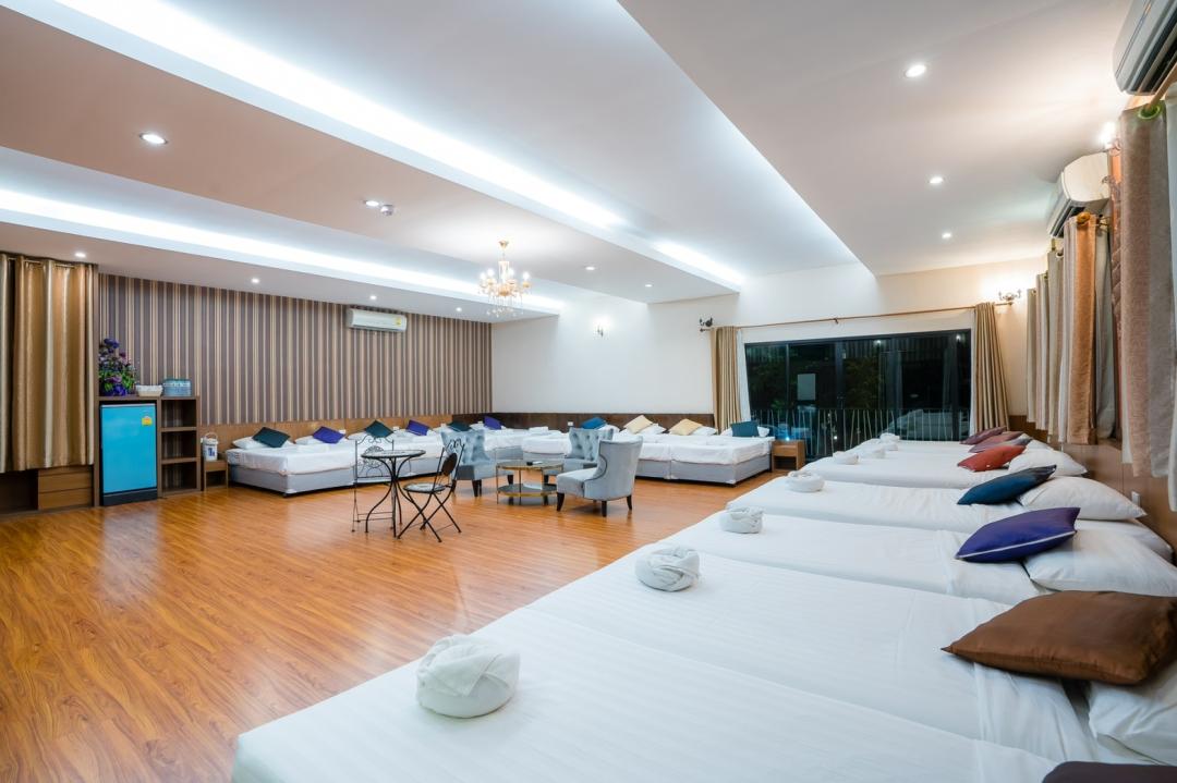 Villa Bedroom 5