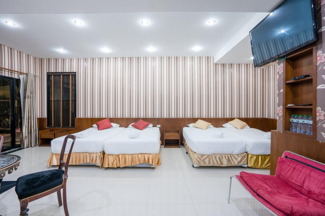 Villa Bedroom 11