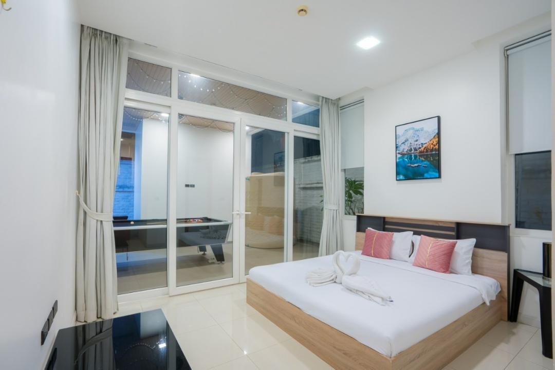 Villa Bedroom 10