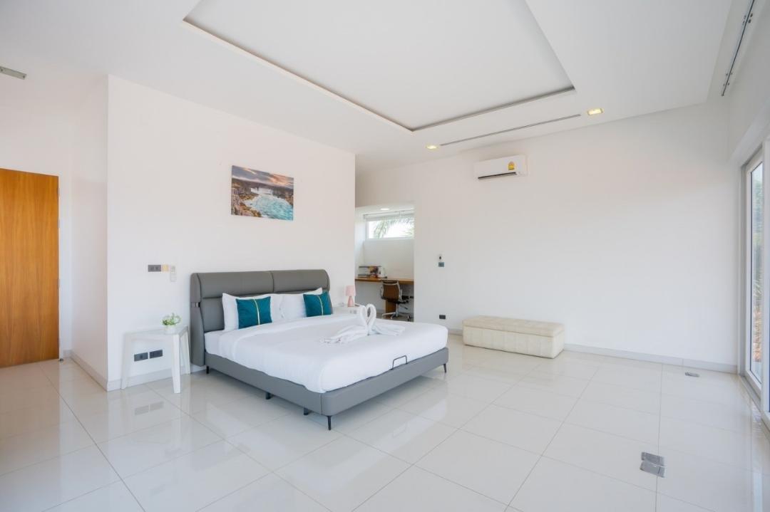 Villa Bedroom 3