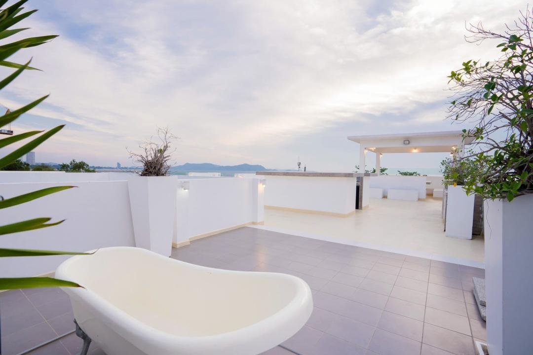 My Royal Beach - Bedroom View