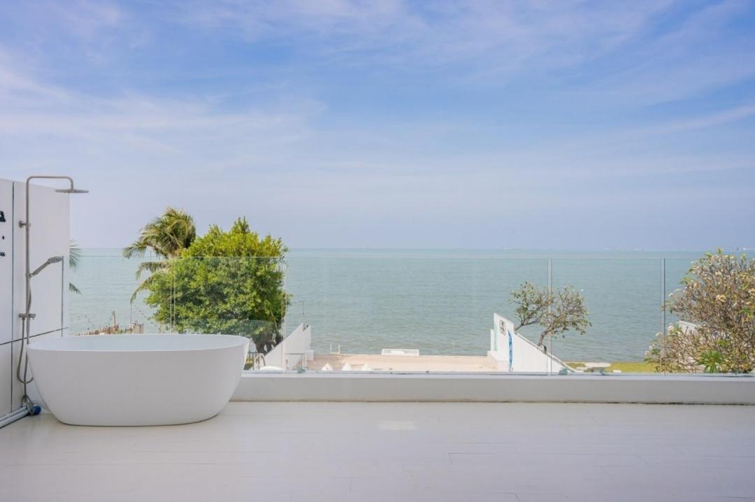 My Sea View - Living Area
