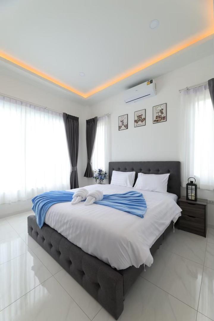 Villa Bedroom 3