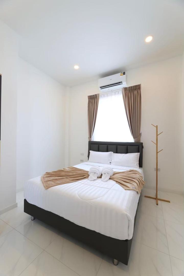 Villa Bedroom 2