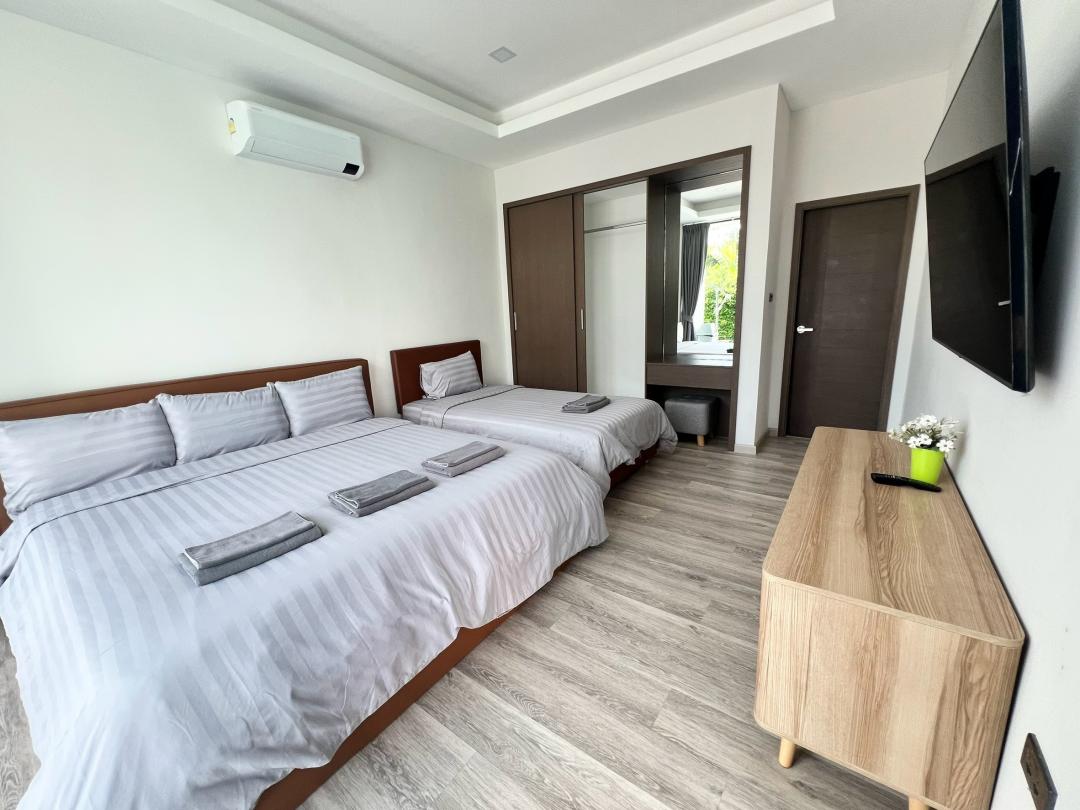 Villa Bedroom 4