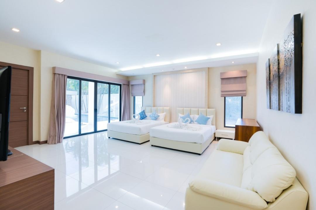 Villa Bedroom 6