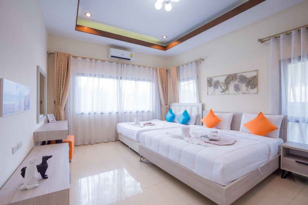 Villa Bedroom 1