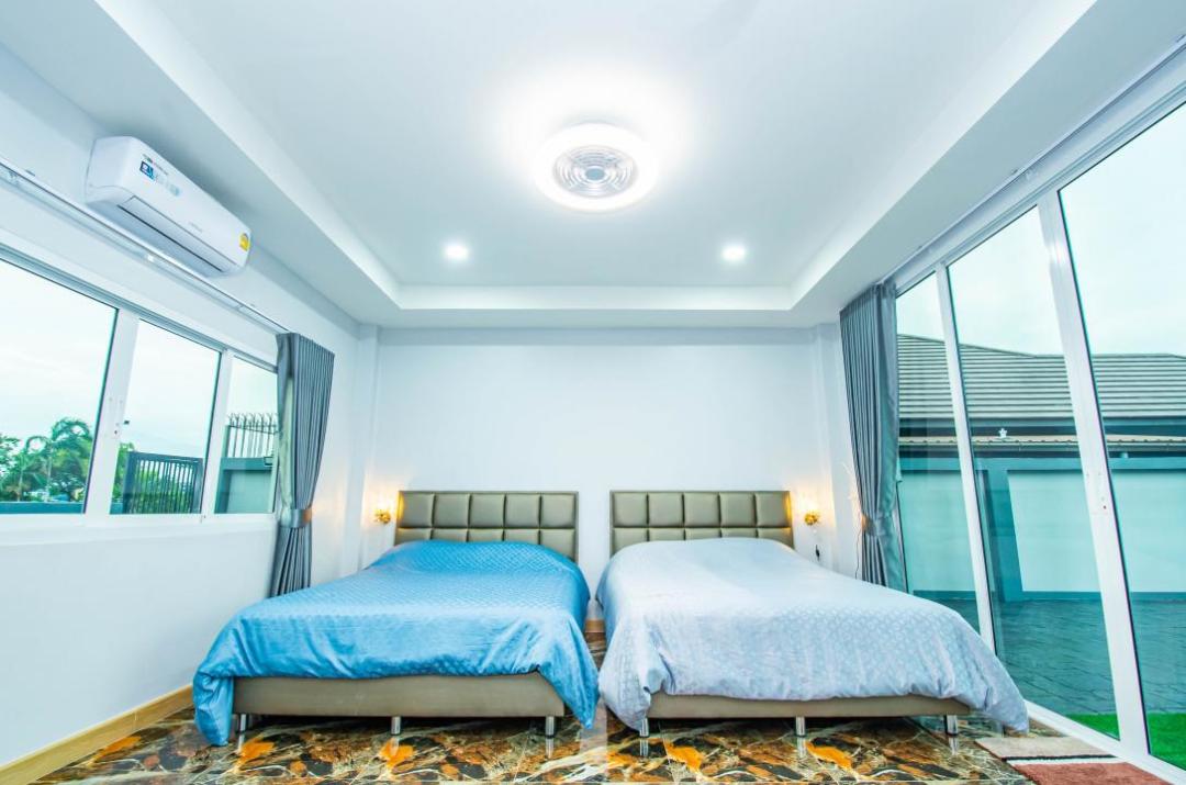 Villa Bedroom 1
