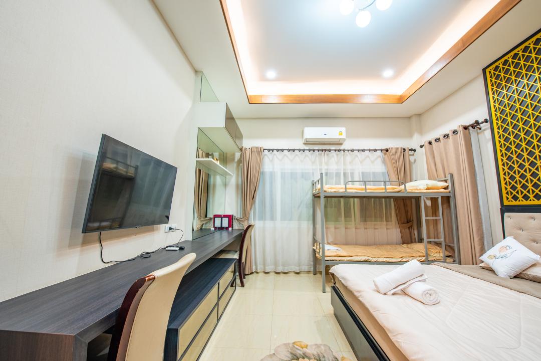 Villa Bedroom 1