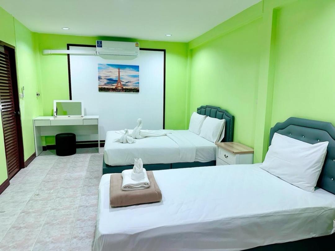 Villa Bedroom 5
