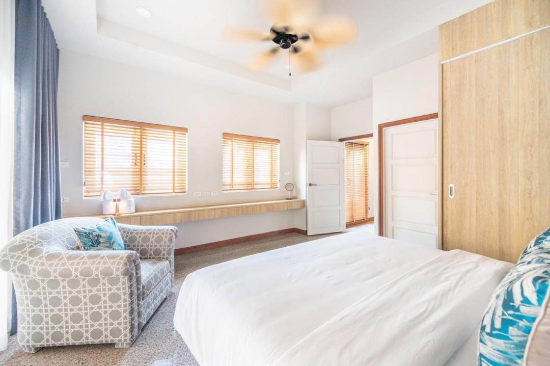 Villa Bedroom 2