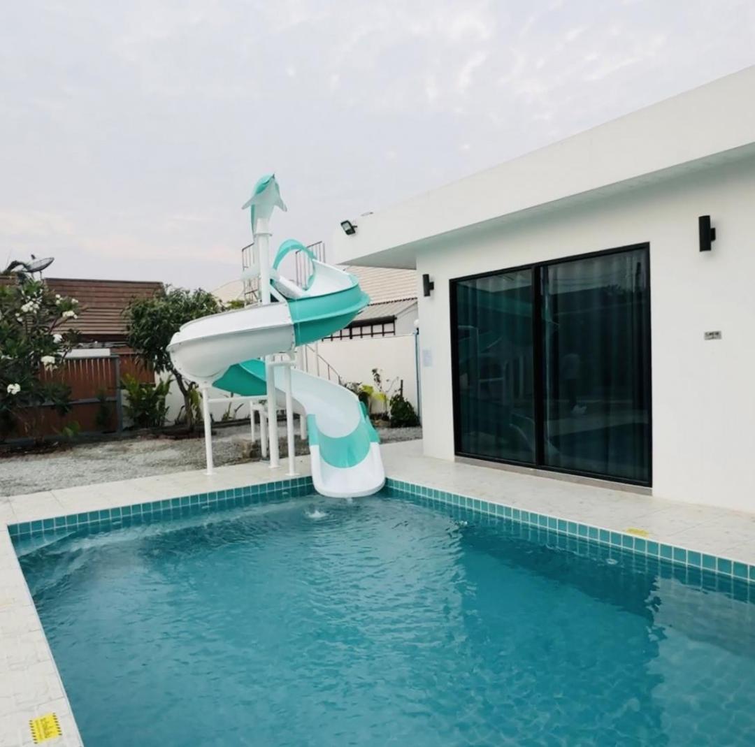 Natree - Villa Interior View