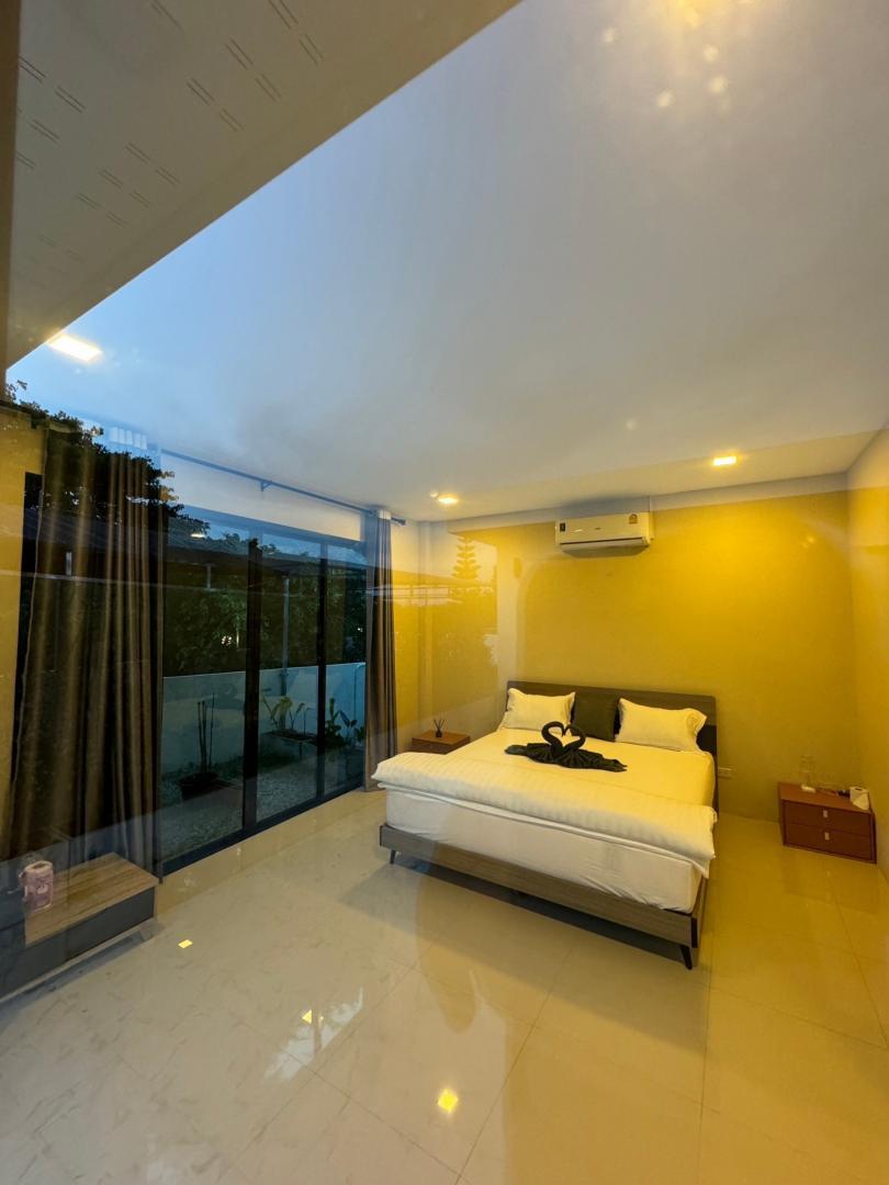 Villa Bedroom 4