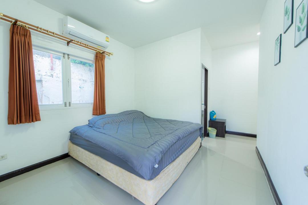 Villa Bedroom 2