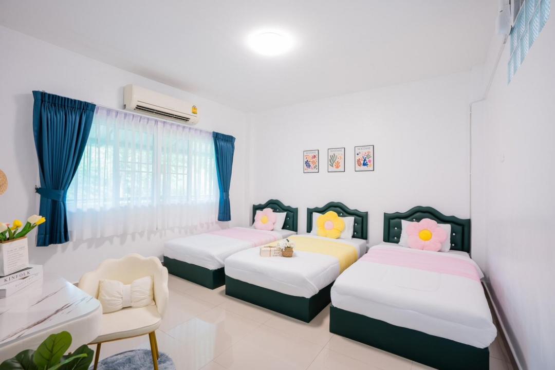 Villa Bedroom 1