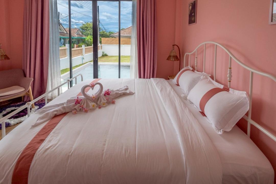 Villa Bedroom 10