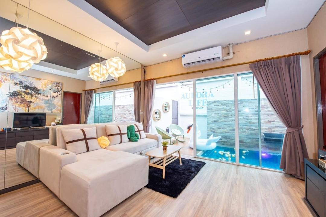 Aurora Life B9 - Cover Photo