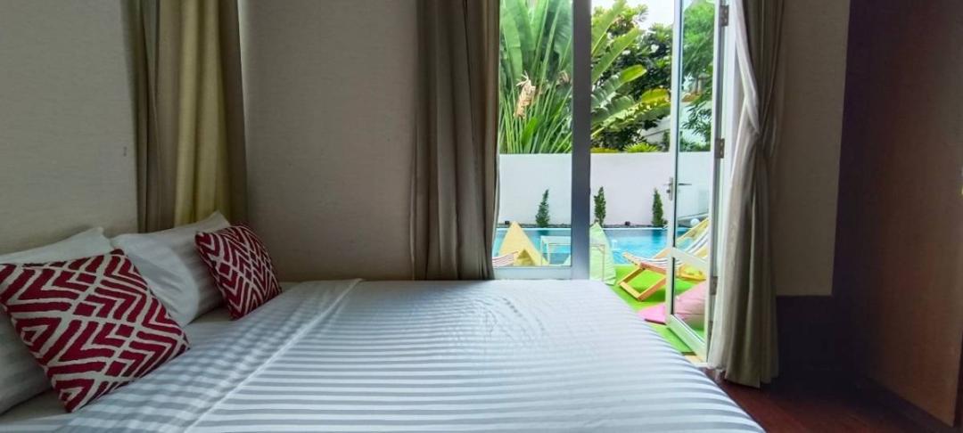 Villa Bedroom 1