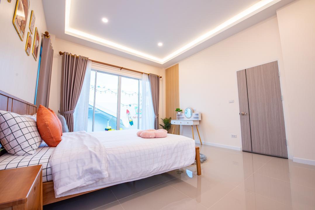 Villa Bedroom 5