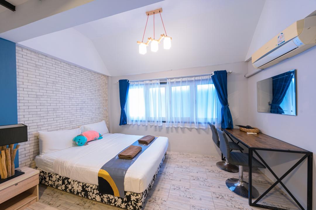 Villa Bedroom 5