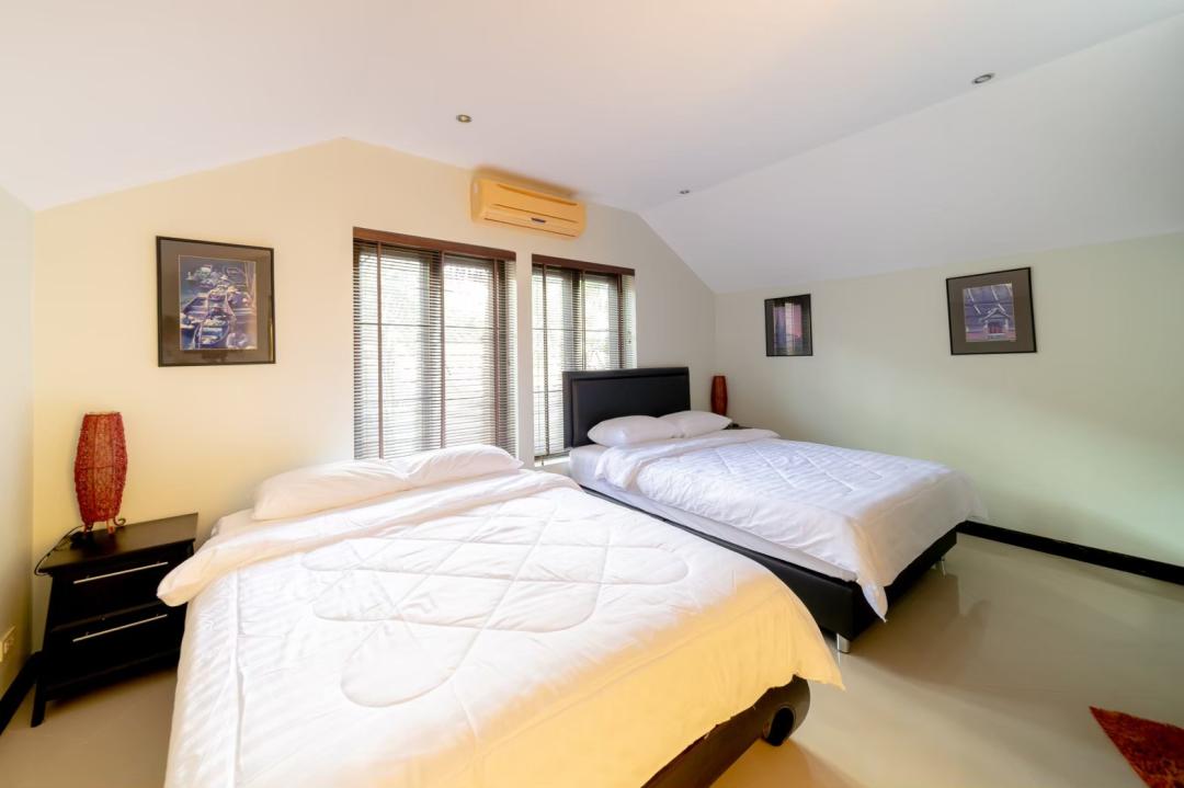 Villa Bedroom 7