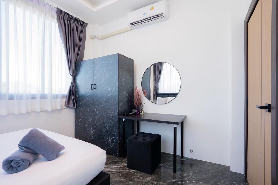 Villa Bedroom 4