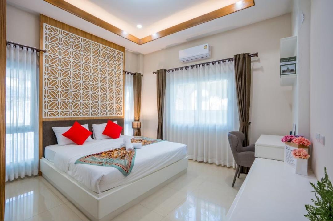 Villa Bedroom 1