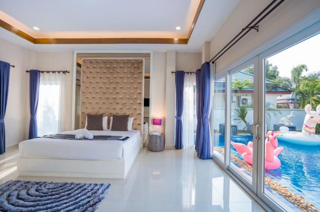 Villa Bedroom 3