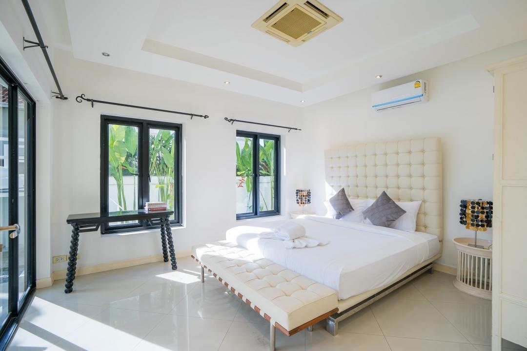 Villa Bedroom 1