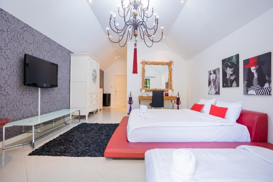 Villa Bedroom 5