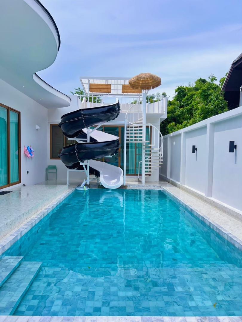 PNT Luxury Jomtien - Villa Interior View