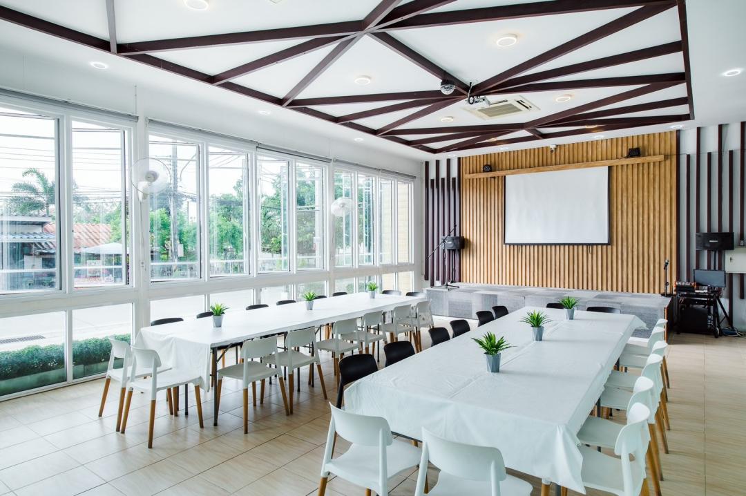 Pool Lay Stay 32 - Cover Photo