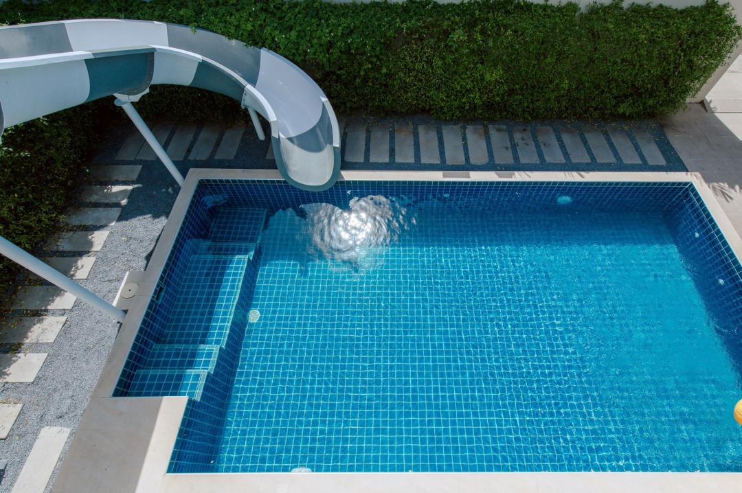 Pool Lay Stay - A1 - Villa Interior View