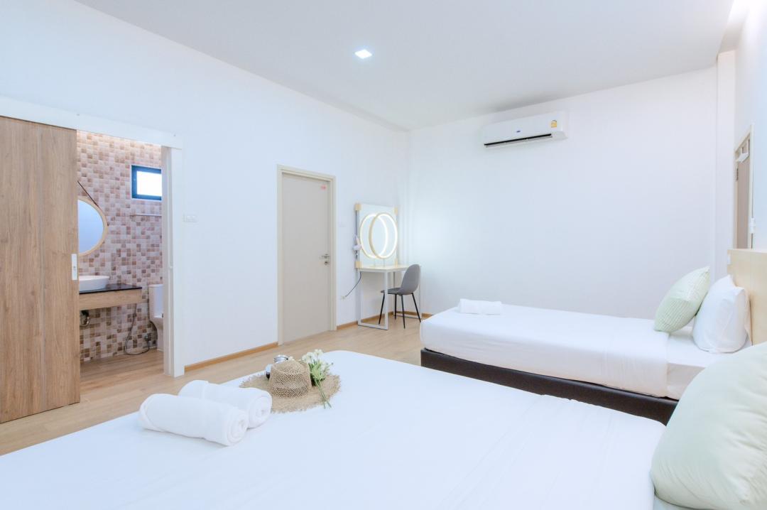 Villa Bedroom 2