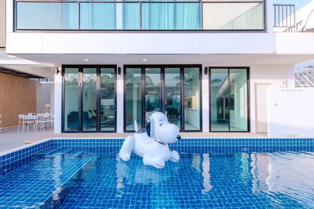 Pool Lay Stay - A3 - Villa Interior View