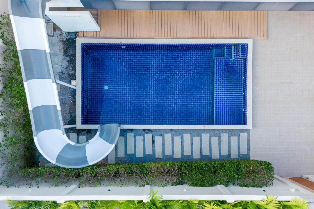 Pool Lay Stay - A4 - Villa Interior View