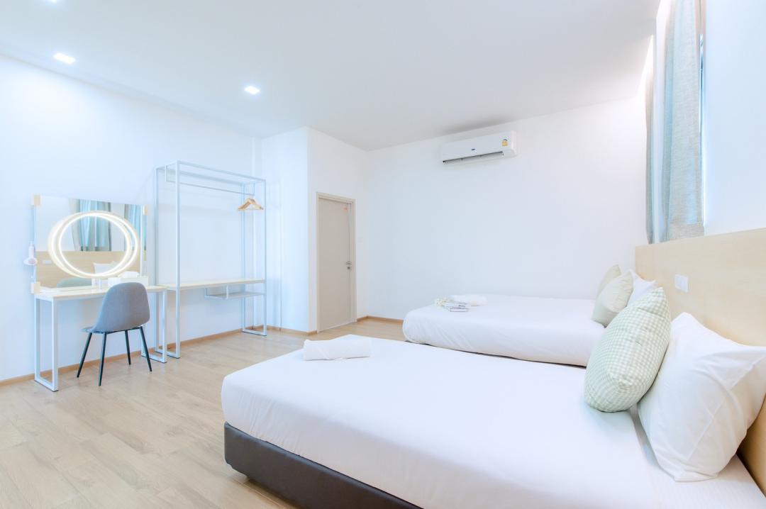 Villa Bedroom 5