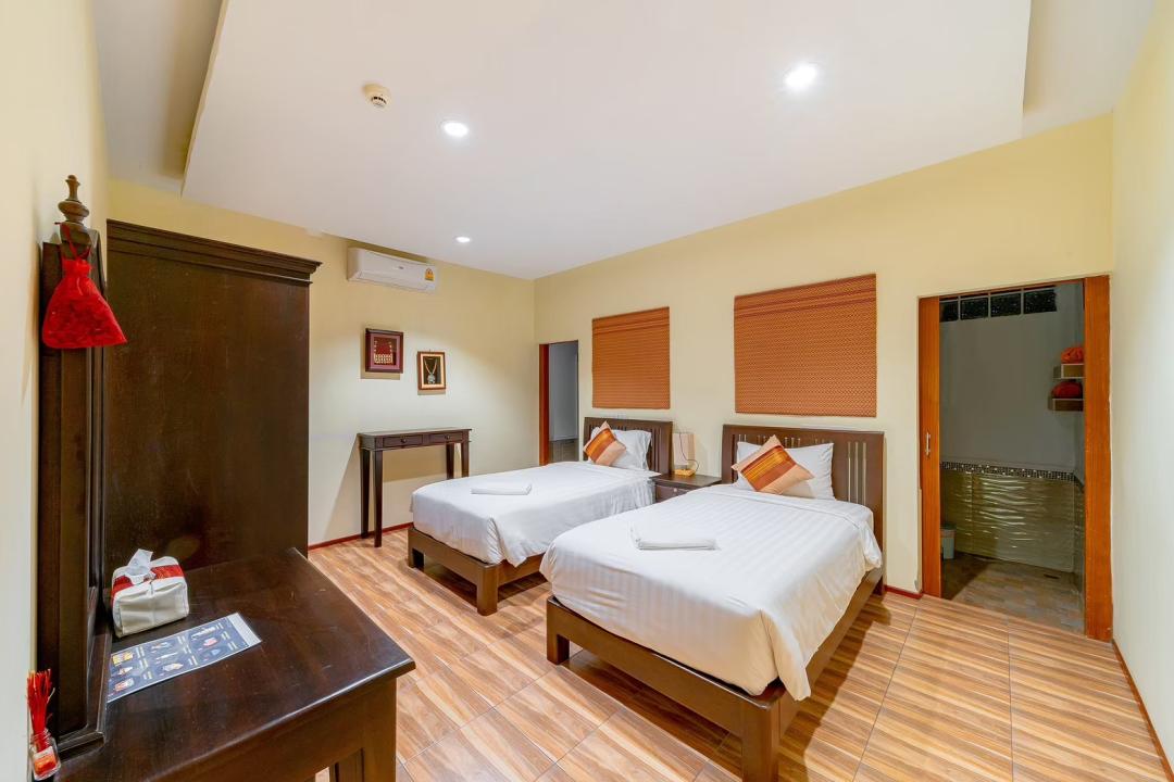 Villa Bedroom 4