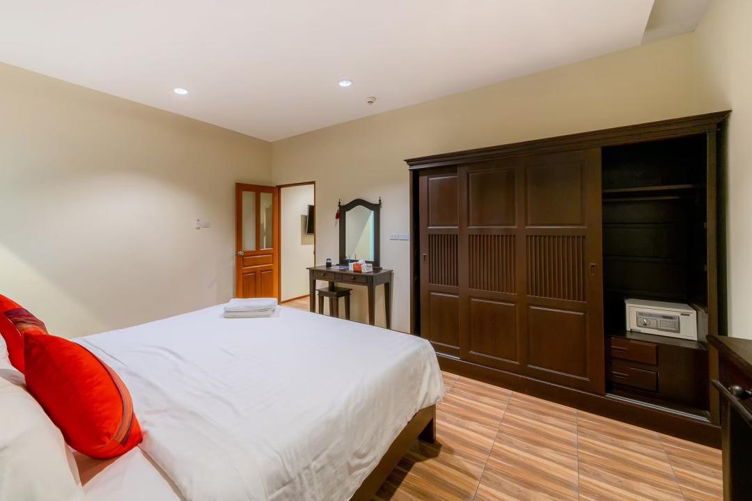 Villa Bedroom 2