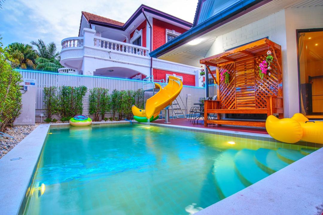 Popnew - Villa Interior View