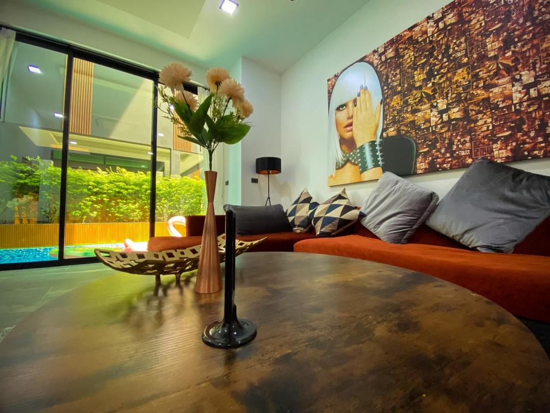 Prime Asia A4 - Living Area