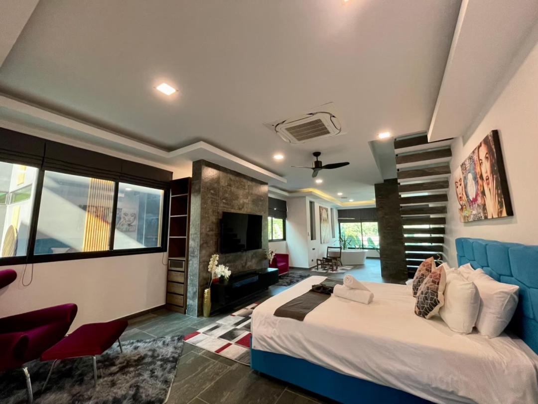 Villa Bedroom 3