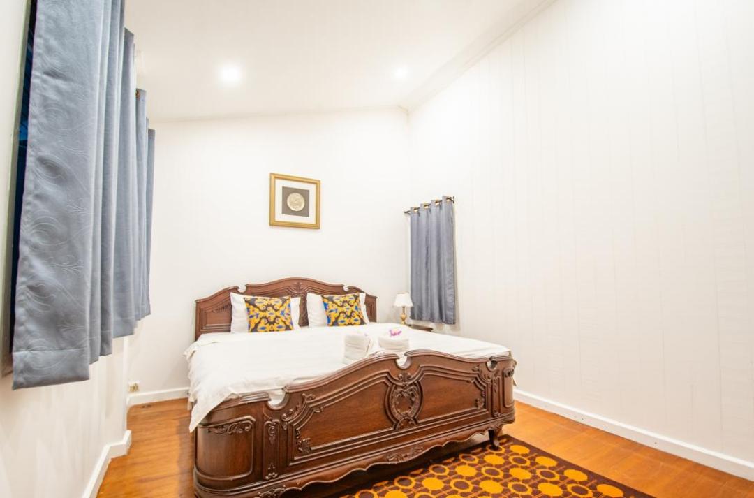 Villa Bedroom 2